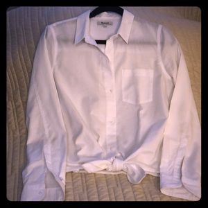 Madewell Tops - Madewell button down w/tie bottom Madewell Tops - Madewell button down w/tie bottom